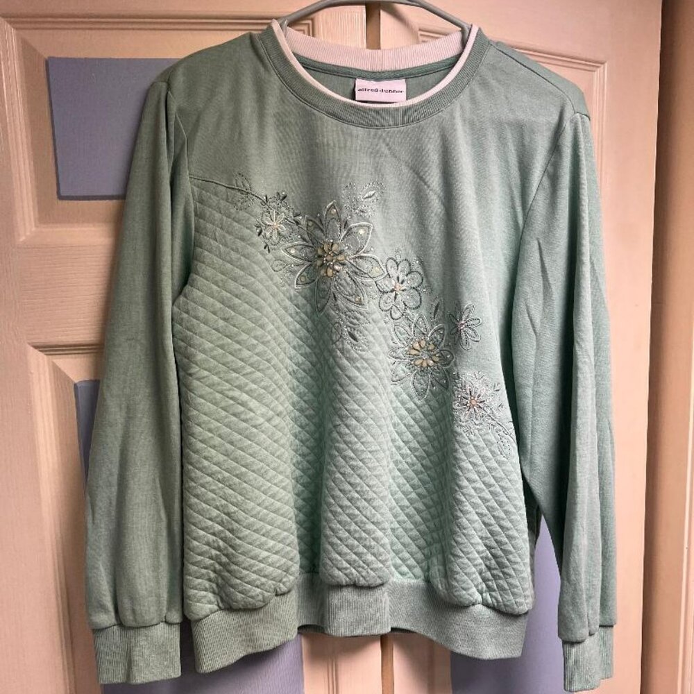 Women's Sweater